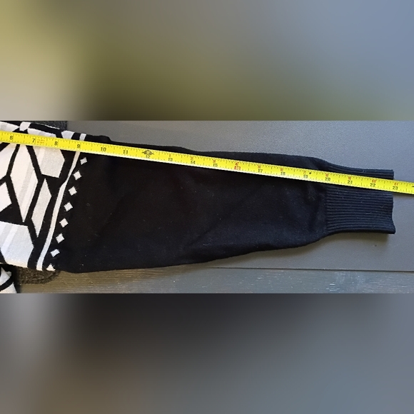 Nils Thredbo Sweater Nordic Black White 1/4 Zip Metallic Yarns Size Small 6 - Picture 6 of 7